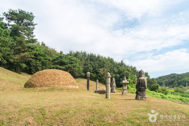 충주 이수일 묘소 여행 추천 - 메고지고