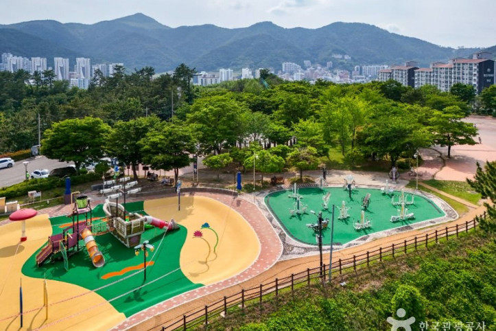 옥포중앙공원 여행 추천 - 메고지고