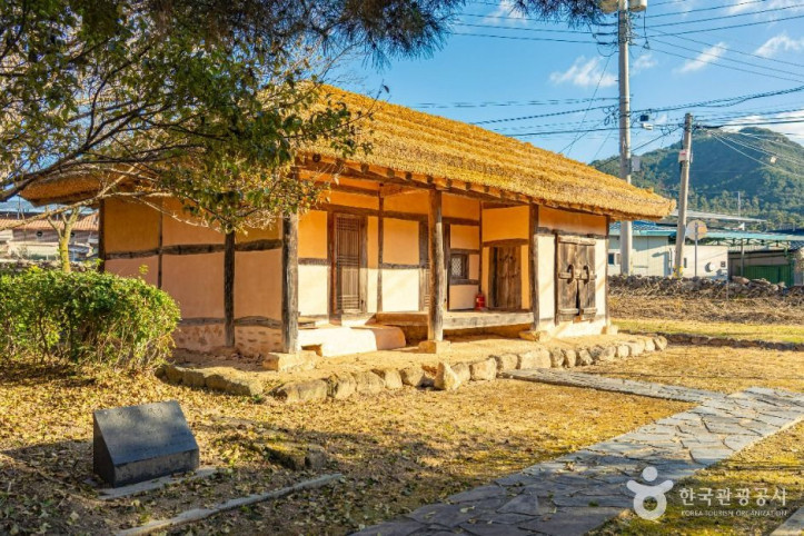 가왕 송흥록·국창 박초월 생가 여행 추천 - 메고지고