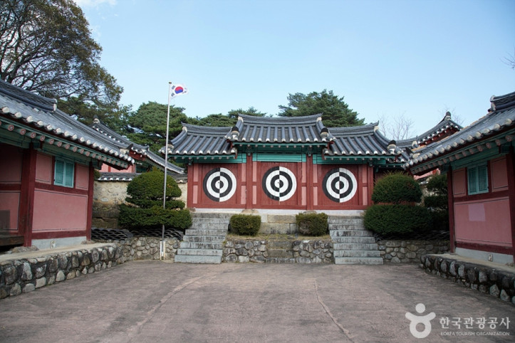 양양향교 여행 추천 - 메고지고