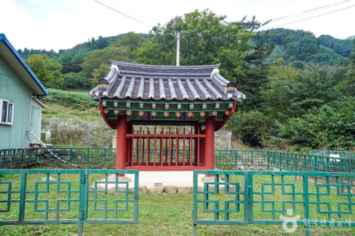 강영천효자문 여행 추천 - 메고지고