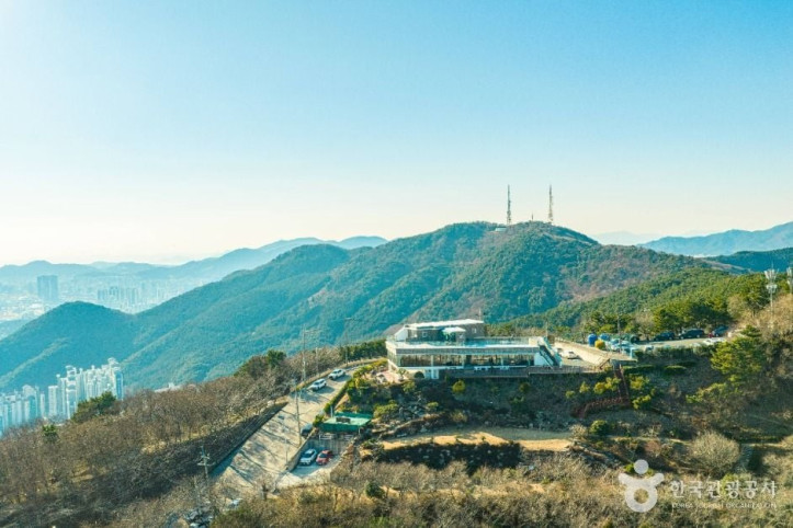 금련산 여행 추천 - 메고지고