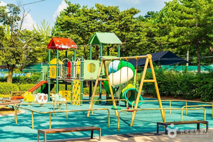 곰나루국민관광단지 여행 추천 - 메고지고