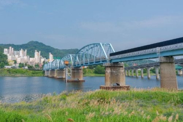 호국의다리 여행 추천 - 메고지고