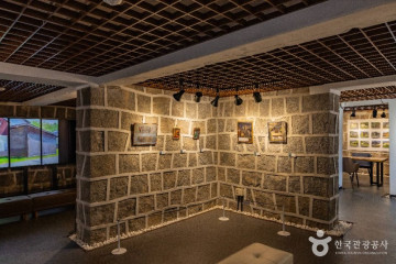 인천중구청(구 인천부 청사) 여행 추천 - 메고지고