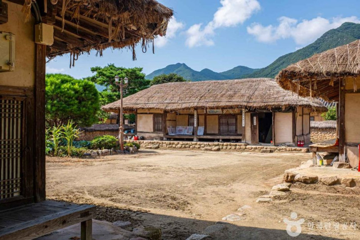 상주동학교당 여행 추천 - 메고지고
