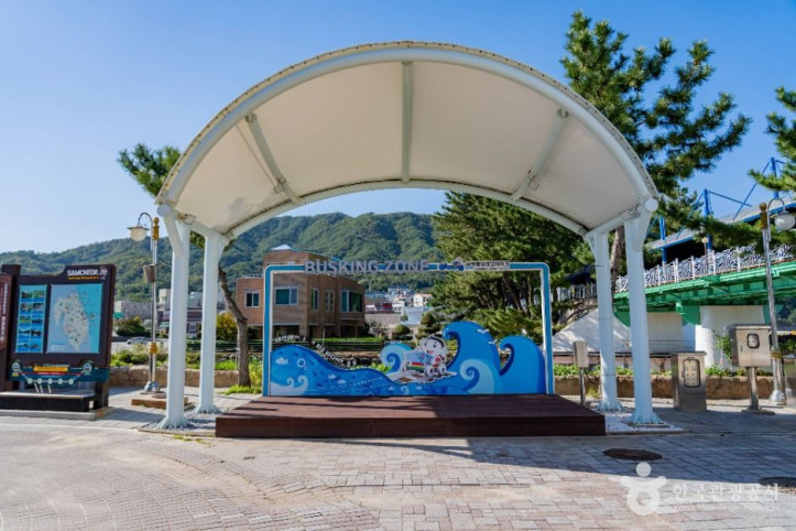 용화해변 여행 추천 - 메고지고