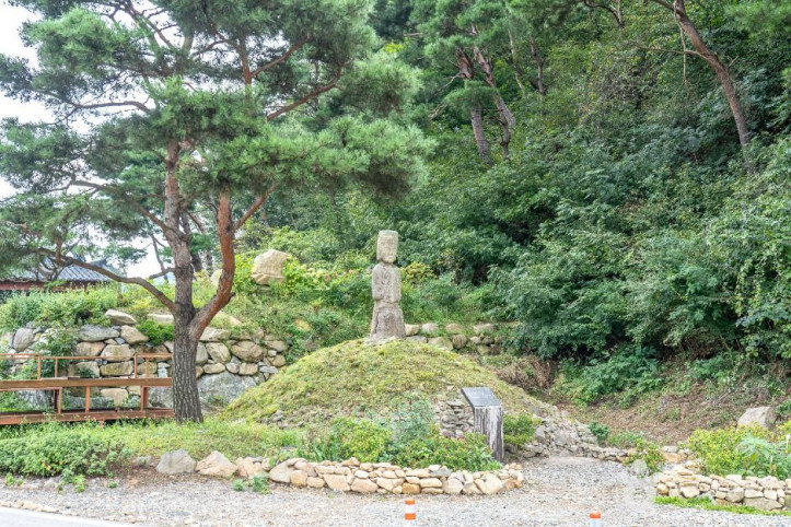 강댕이 미륵불 여행 추천 - 메고지고
