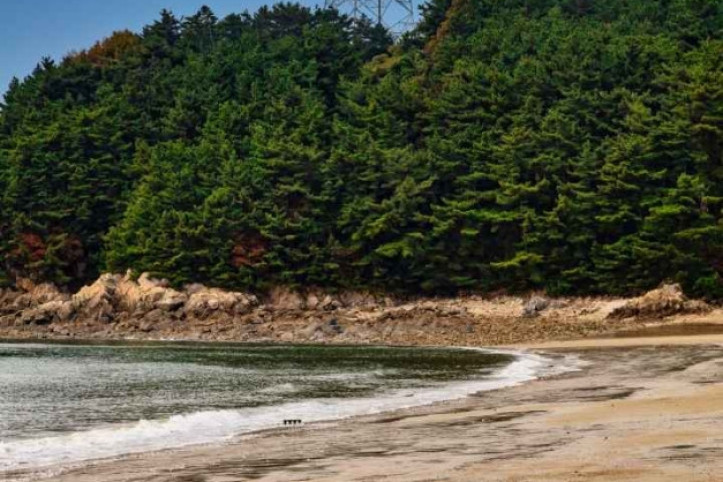 승봉도 이일레 해변 여행 추천 - 메고지고