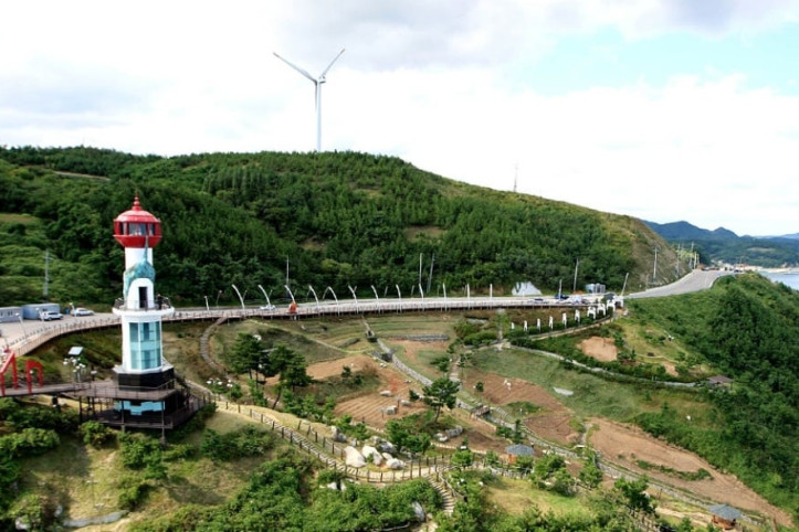 영덕 화강섬록암 해안 (경북 동해안 국가지질공원) 여행 추천 - 메고지고