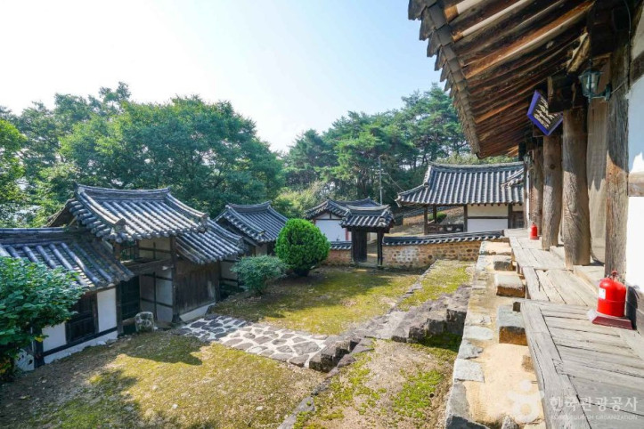 용안서원 여행 추천 - 메고지고