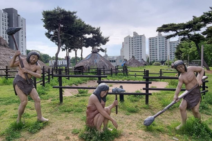 신길역사유적공원 여행 추천 - 메고지고