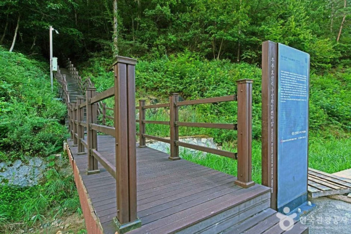 오산리 구상화강편마암 여행 추천 - 메고지고