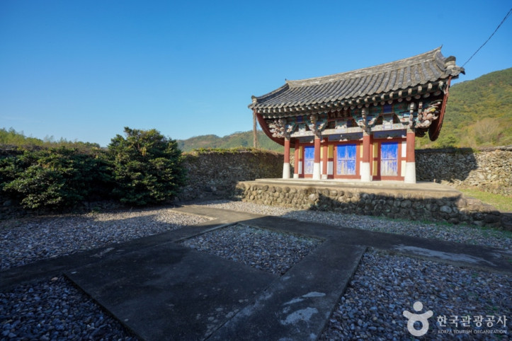 국산서원 여행 추천 - 메고지고