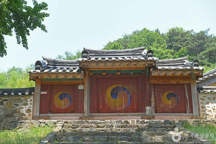 한산향교 여행 추천 - 메고지고