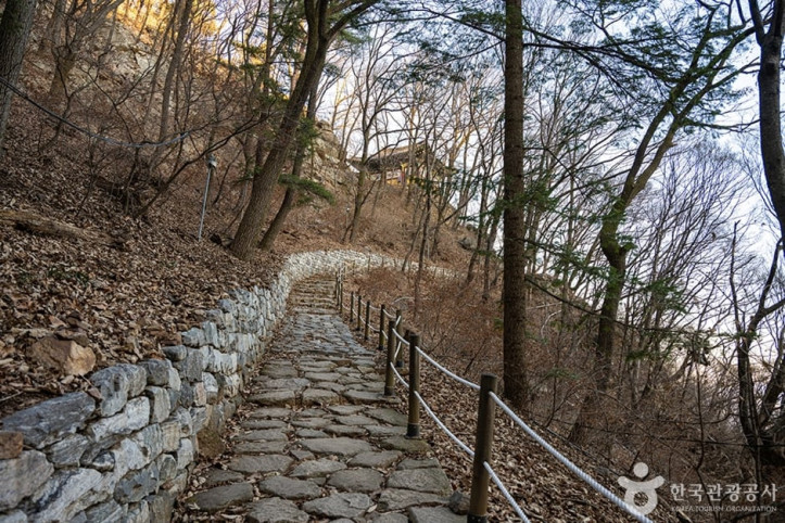 운길산 여행 추천 - 메고지고