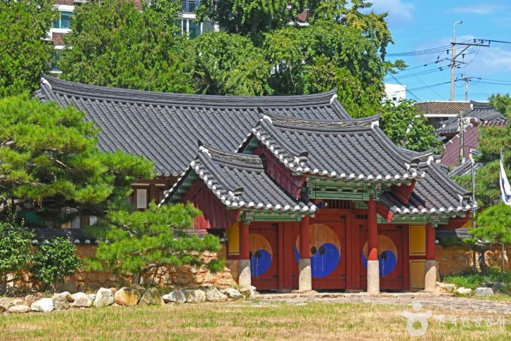 영암향교 여행 추천 - 메고지고