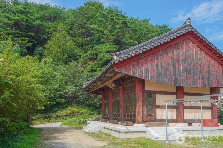 운암사(광양) 여행 추천 - 메고지고