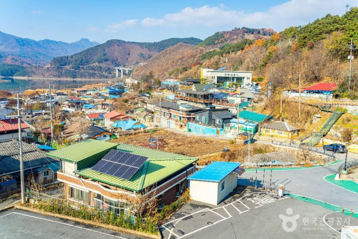 단양 단성벽화마을 여행 추천 - 메고지고