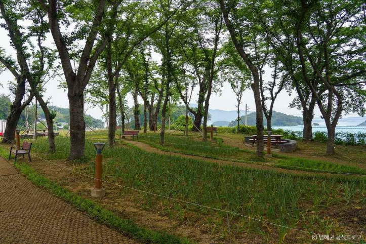 남해 다초지(장평지) 여행 추천 - 메고지고
