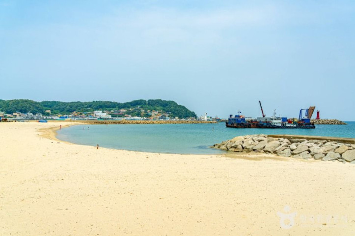 거진11리해변 여행 추천 - 메고지고