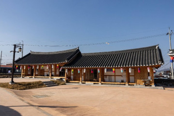 고창읍성 여행 추천 - 메고지고