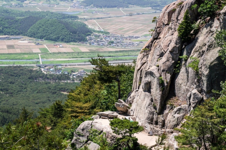 남산 화강암 (경북 동해안 국가지질공원) 여행 추천 - 메고지고