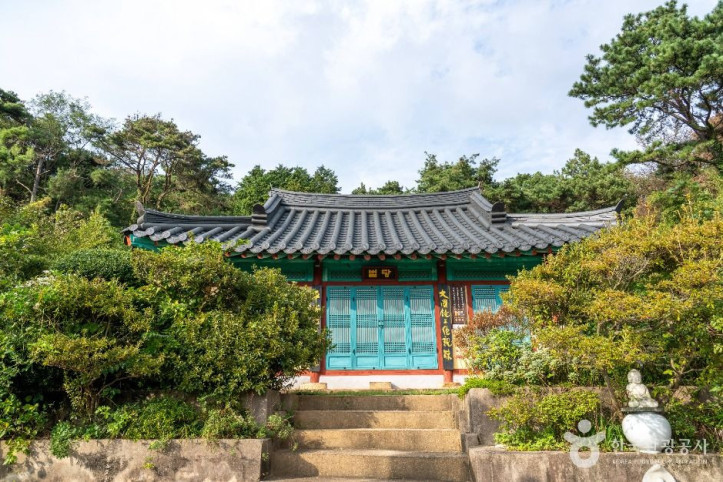운심사(군산) 여행 추천 - 메고지고
