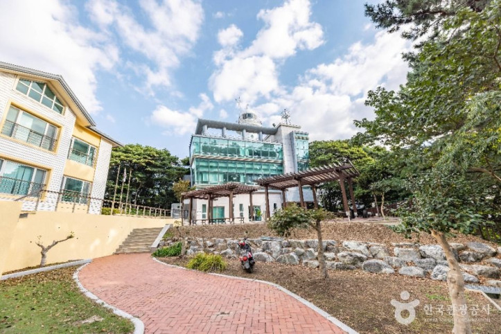 도동등대(행남등대) 여행 추천 - 메고지고