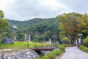 성불사(천안) 여행 추천 - 메고지고