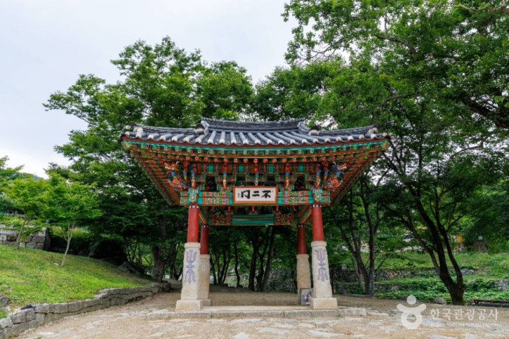 건봉사 여행 추천 - 메고지고