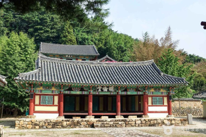 양산향교 여행 추천 - 메고지고