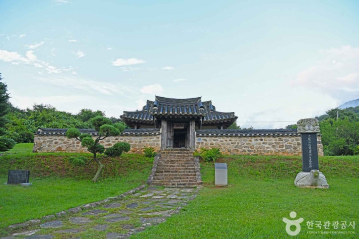 괴산 수월정 여행 추천 - 메고지고