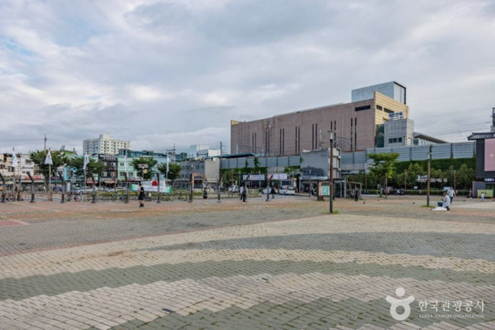 동인천역 북광장 여행 추천 - 메고지고