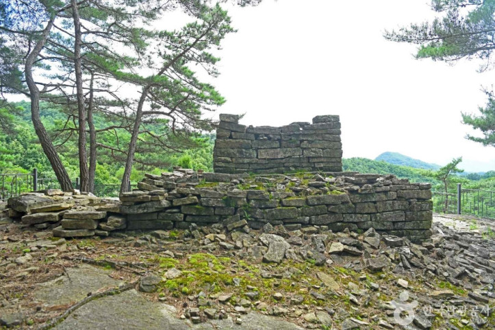 제천 교리 방단석조물 여행 추천 - 메고지고