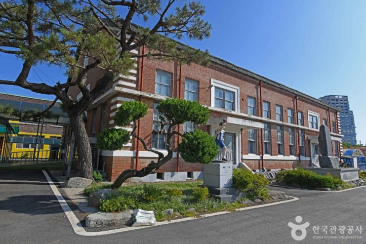 강경 중앙초등학교 강당 여행 추천 - 메고지고