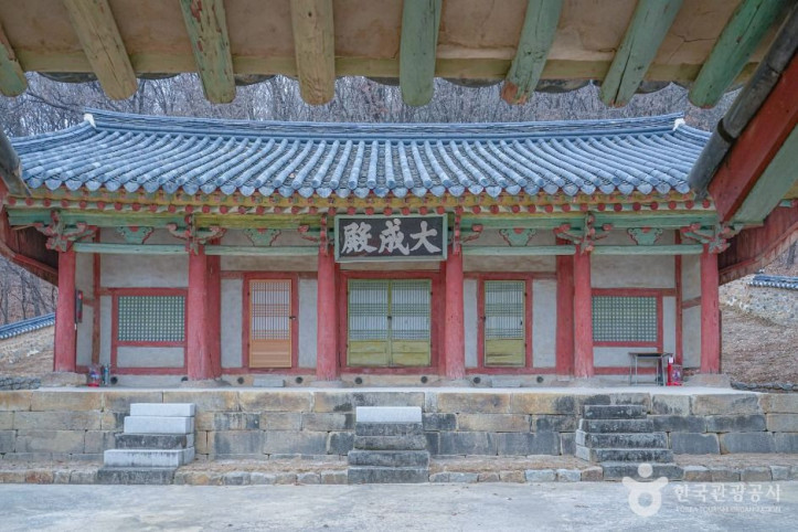 안성향교 여행 추천 - 메고지고