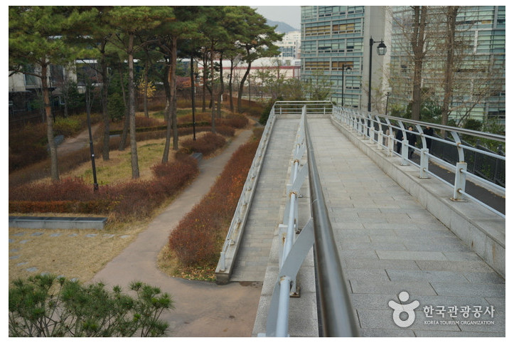 서울 구 러시아공사관 여행 추천 - 메고지고