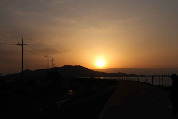 금강하구둑(군산) 여행 추천 - 메고지고