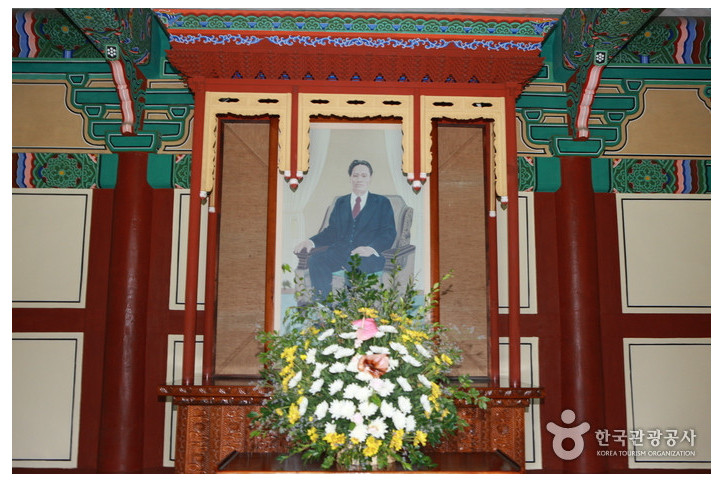 충의사 (매헌 윤봉길 의사 유적) 여행 추천 - 메고지고