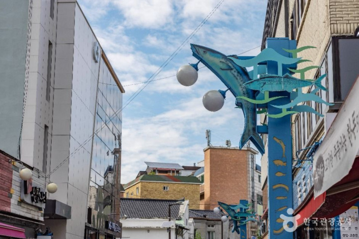 동인천 삼치거리 여행 추천 - 메고지고