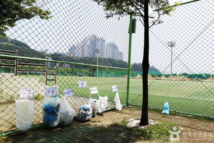 백운포체육공원 여행 추천 - 메고지고