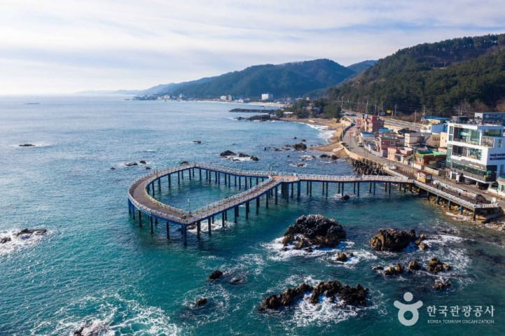 삼사해상공원·삼사해상산책로 여행 추천 - 메고지고