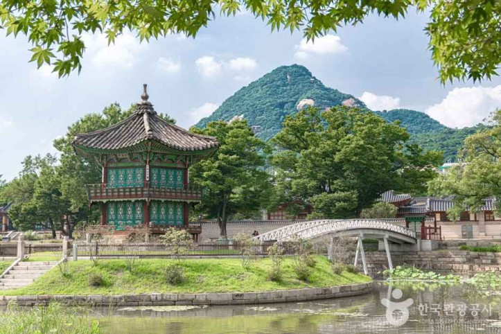 경복궁 여행 추천 - 메고지고