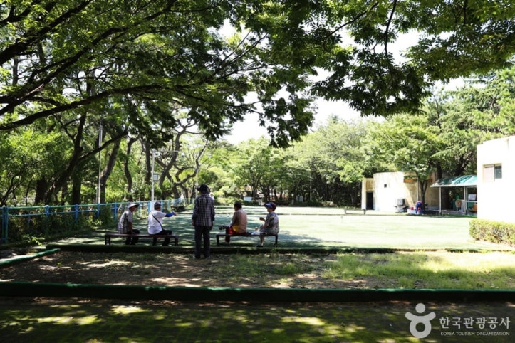 증산공원 여행 추천 - 메고지고