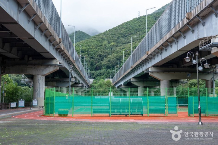 산본IC체육공원 여행 추천 - 메고지고