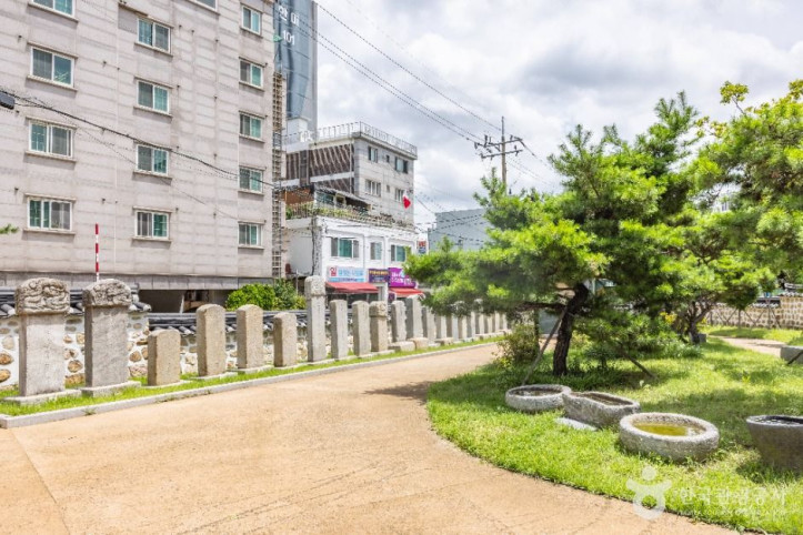 부평도호부청사 여행 추천 - 메고지고