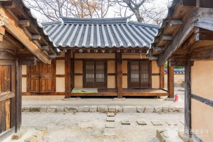 흥해향교 여행 추천 - 메고지고