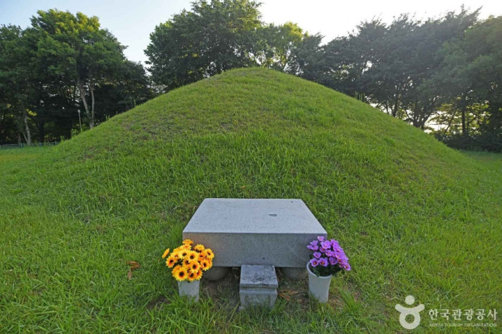 전견훤묘(견훤왕릉) 여행 추천 - 메고지고