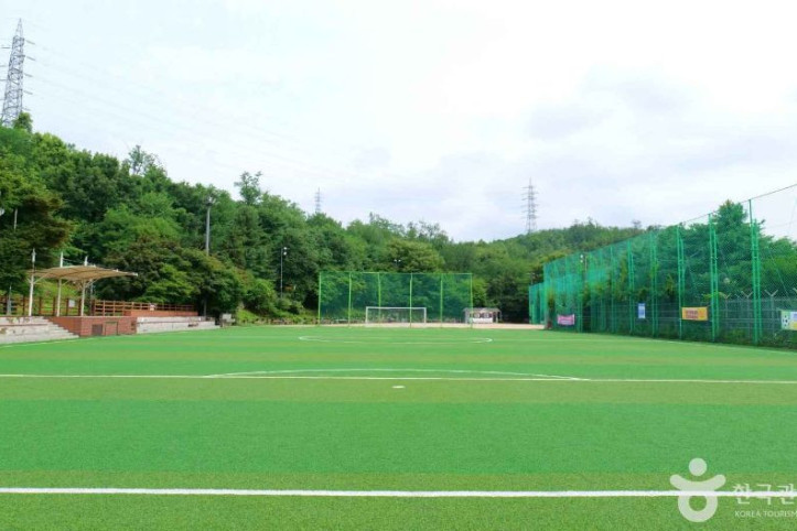 증산체육공원 여행 추천 - 메고지고